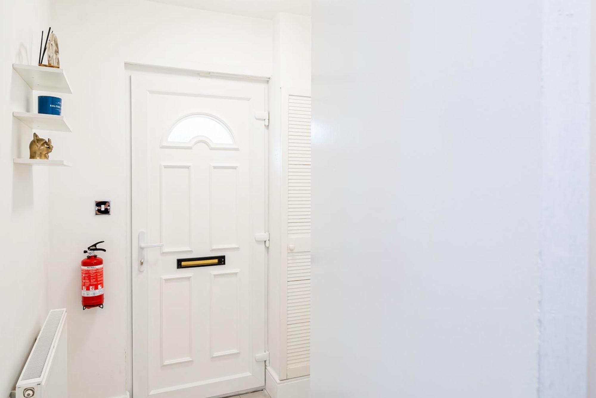 Charming 2-Bedroom Flat With A Garden And Free Parking At Abingdon Oxford Eksteriør billede